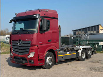 شاحنة ذات خطاف MERCEDES-BENZ