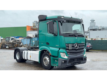 وحدة جر MERCEDES-BENZ