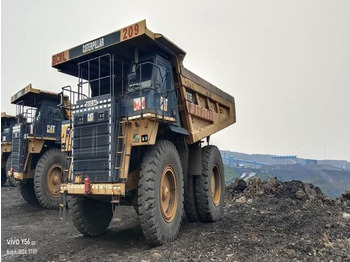 شاحنة قلاب صلبة CATERPILLAR 777