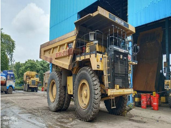 شاحنة قلاب صلبة CATERPILLAR 777