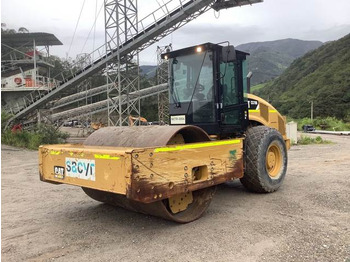 مدحلة ضاغطة CATERPILLAR CS78B