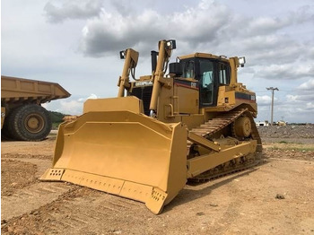 جرافة CATERPILLAR D8R
