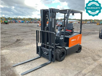 رافعة شوكية كهربائية DOOSAN