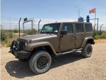 سيارة JEEP
