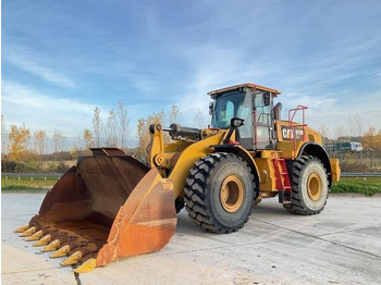 اللودر بعجل CATERPILLAR 972MXE