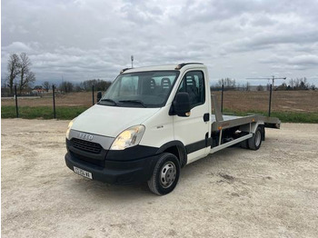 شاحنة سحب IVECO Daily