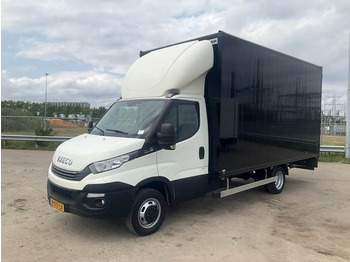 فان IVECO Daily