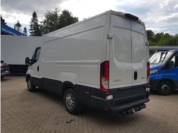 فان Iveco Daily 35S18HA8 V 3520L mit AHK, Rückfahrkamer...: صورة 3