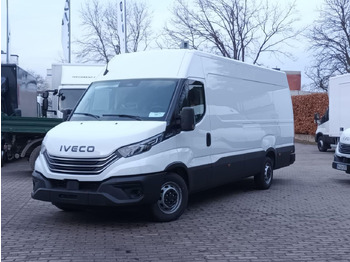 فان IVECO Daily 35s18