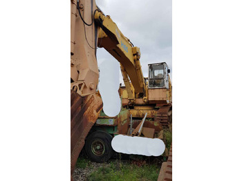 حفار زحاف DEMAG