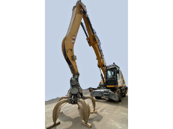 حفارة LIEBHERR