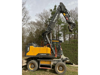 حفارة دولاب VOLVO EW180