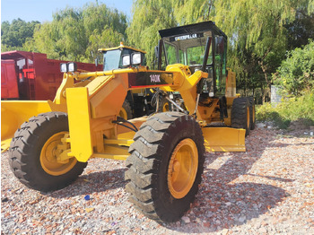 ممهدة CATERPILLAR 140K