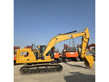 حفار زحاف CATERPILLAR 323