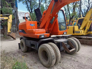 حفارة دولاب DOOSAN DH150W