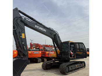 حفار زحاف HYUNDAI