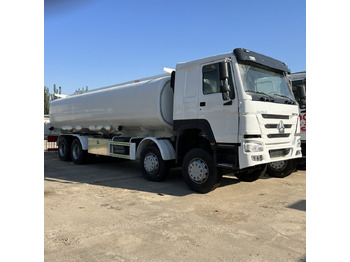 شاحنة صهريج SINOTRUK HOWO