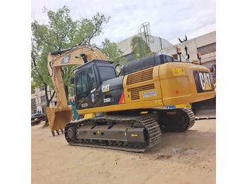 حفار زحاف CATERPILLAR 330D2L