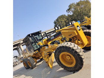 ممهدة CATERPILLAR 140H