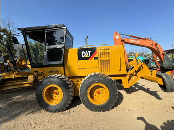 ممهدة CATERPILLAR 140K