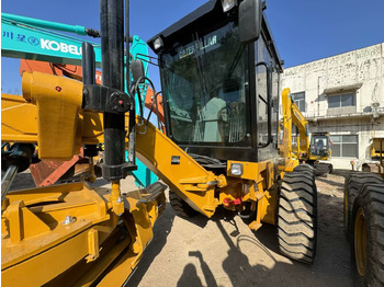 ممهدة CATERPILLAR 140K CAT: صورة 4