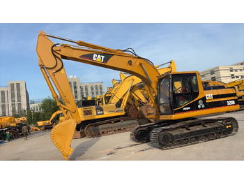 حفار زحاف CATERPILLAR 320BL
