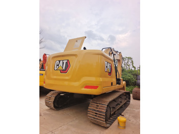حفار زحاف CATERPILLAR 323
