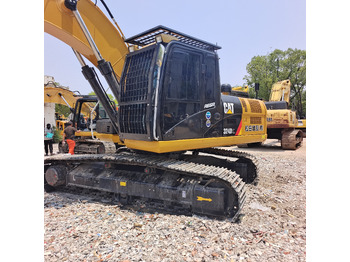 حفار زحاف CATERPILLAR 324DL