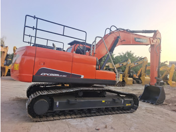 حفار زحاف DOOSAN DX225LC-9C