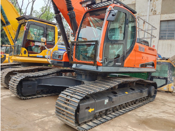 حفار زحاف DOOSAN DX300LC-9C