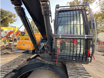 حفار زحاف HYUNDAI