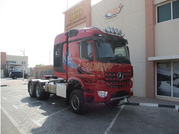 شاحنة MERCEDES-BENZ Arocs 3363
