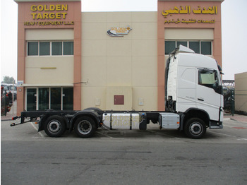 شاحنة هيكل كابينة Volvo FH460 6×2 Chassis: صورة 5
