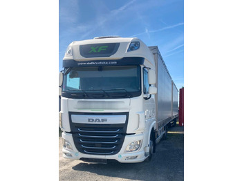 شاحنة ستارة DAF XF 460