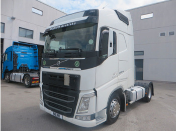 وحدة جر VOLVO FH 500
