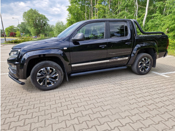 شاحنة البيك أب VOLKSWAGEN Amarok