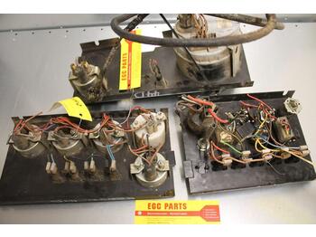 لوحة القيادة - آلات البناء Hanomag 44D: صورة 3