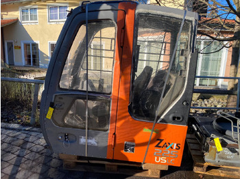 كابينة HITACHI