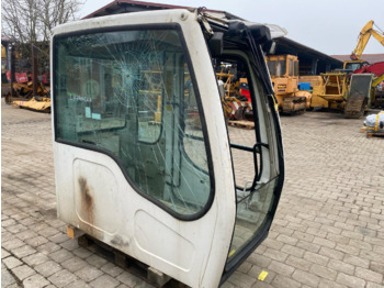 كابينة LIEBHERR