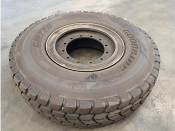 الإطارات والجنوط - رافعة Grove Wheel 385/95R25 12 5.4 3p: صورة 2