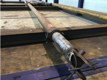 اسطوانة هيدروليكية LIEBHERR