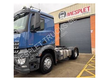 وحدة جر MERCEDES-BENZ Arocs 1848