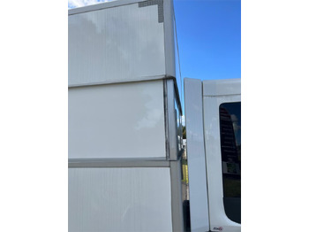 شاحنة مقفلة Volvo FL 250 16 ton: صورة 5