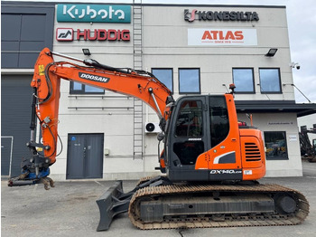 حفار زحاف DOOSAN DX140LCR-5