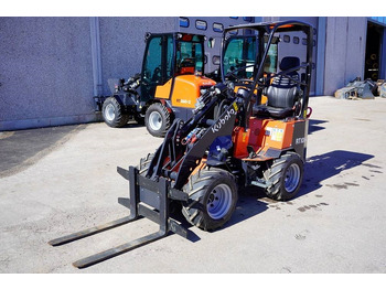لودر مفصلي صغير Kubota RT100-2: صورة 2