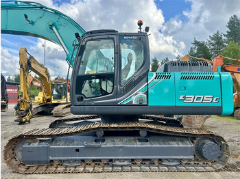 حفار زحاف New Holland Kobelco E305C EVO: صورة 2