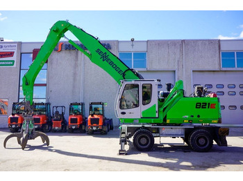 Sennebogen 821E SIPULIKOURALLA  Sennebogen 821E SIPULIKOURALLA: صورة 1