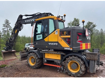 حفارة دولاب VOLVO EWR150E