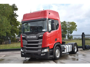 وحدة جر SCANIA R 450