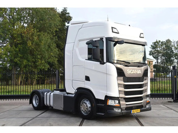 وحدة جر SCANIA S 410